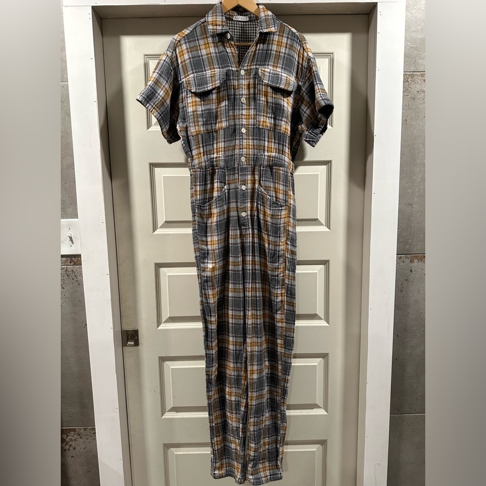 Free people CP shades gauze cotton jumpsuit, size small.